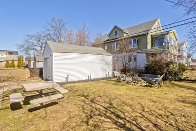127 Governor St, Springfield, MA 01104 - Photo 6