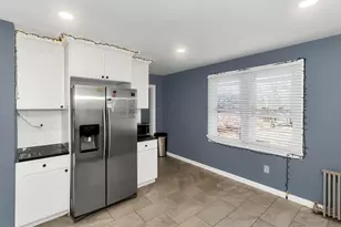 127 Governor St, Springfield, MA 01104 - Photo 12