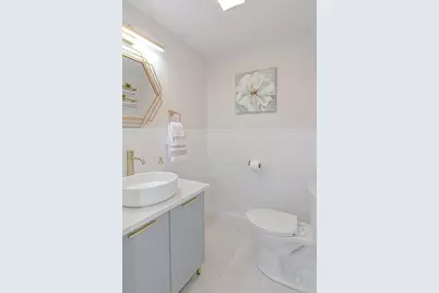 80 Broadway #8, North Attleboro, MA 02760 - Photo 6