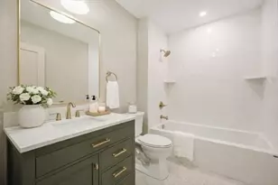 68 Rowe St, Boston, MA 02131 - Photo 4