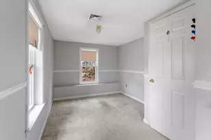 45 Longview Rd, Reading, MA 01867 - Photo 32