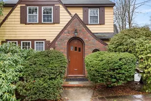 45 Longview Rd, Reading, MA 01867 - Photo 2