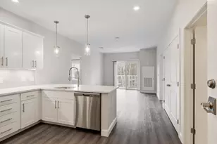 3213 Briarwood Village, Clinton, MA 01510 - Photo 14