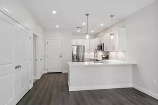 3213 Briarwood Village, Clinton, MA 01510 - Photo 10