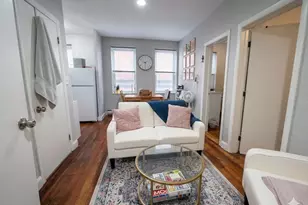 35 Charter St, Boston, MA 02113 - Photo 1