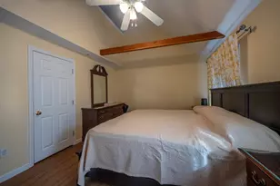 1017 Middlesex St, Lowell, MA 01851 - Photo 18