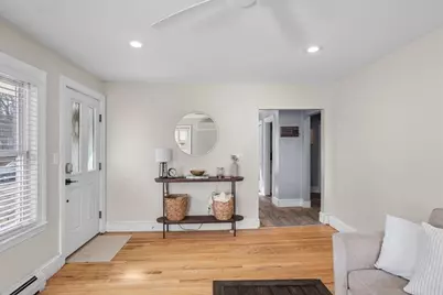 17 Davis Ave, Attleboro, MA 02703 - Photo 10