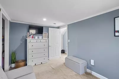 17 Davis Ave, Attleboro, MA 02703 - Photo 20