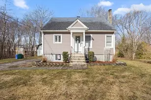 17 Davis Ave, Attleboro, MA 02703 - Photo 1