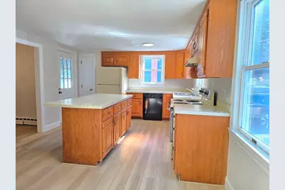 54 Tri St, Ashland, MA 01721 - Photo 8