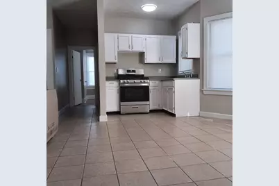 98 County St #A-2S, Fall River, MA 02744 - Photo 4