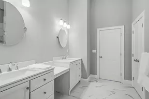 10 Congress St, Amesbury, MA 01913 - Photo 10