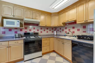 30 Fernview Ave #4, North Andover, MA 01845 - Photo 10