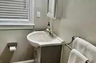 400 Waverley Rd, North Andover, MA 01845 - Photo 18
