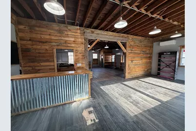 334 High St, Greenfield, MA 01301 - Photo 8