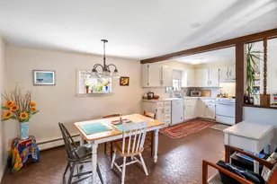 4 Coffin Ct, Newburyport, MA 01950 - Photo 34