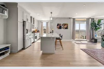 11 Oak Grove Ter #301, Quincy, MA 02169 - Photo 2