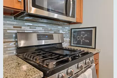 16.5 Holly St #2L, Salem, MA 01970 - Photo 10