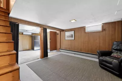 74 Granville St, Holyoke, MA 01040 - Photo 20