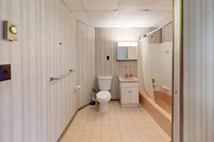 51 Uxbridge St, Worcester, MA 01605 - Photo 26