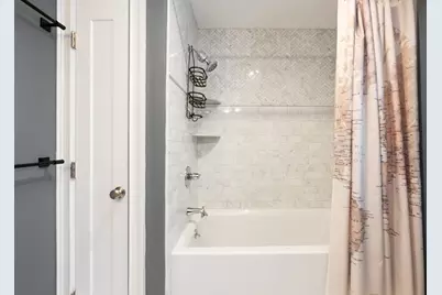 333 W 4th St #333, Boston, MA 02127 - Photo 16