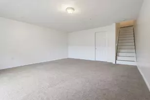 34 Mountain Laurel Ln, Fitchburg, MA 01420 - Photo 28