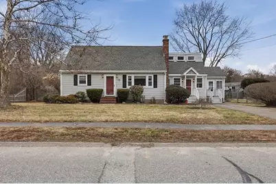 13 Avon Drive, Hudson, MA 01749 - Photo 2