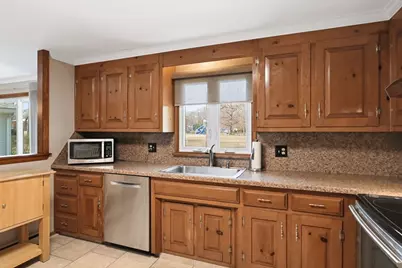 64 Brookwood Dr, Longmeadow, MA 01106 - Photo 14