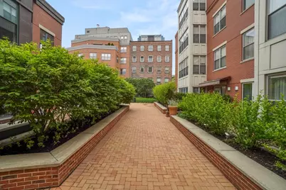 35 Fay St #202, Boston, MA 02118 - Photo 12