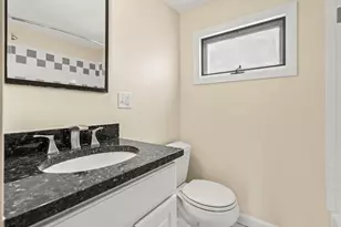 76 Myrtle St, Lynn, MA 01905 - Photo 20