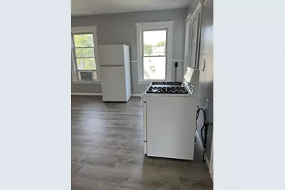 8 Knowlton #3, Worcester, MA 01603 - Photo 4