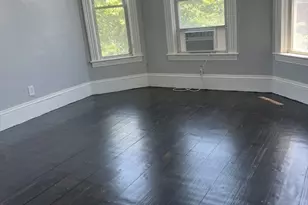 8 Knowlton, Worcester, MA 01603 - Photo 2