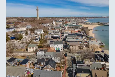 182 Commercial St #2, Provincetown, MA 02657 - Photo 18