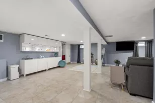 77 Dell Ave, Melrose, MA 02176 - Photo 26