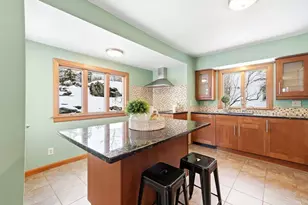 112 Ashcroft Rd, Medford, MA 02155 - Photo 16