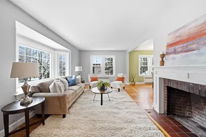 112 Ashcroft Rd, Medford, MA 02155 - Photo 4