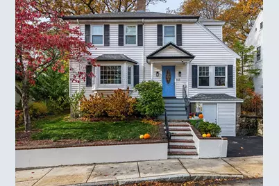 112 Ashcroft Rd, Medford, MA 02155 - Photo 1