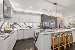 288 C St, Boston, MA 02127 - Photo 2