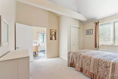 469 Lake Ave, Worcester, MA 01604 - Photo 36