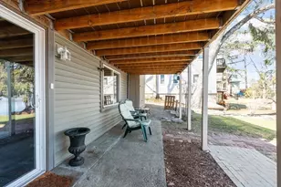 469 Lake Ave, Worcester, MA 01604 - Photo 10