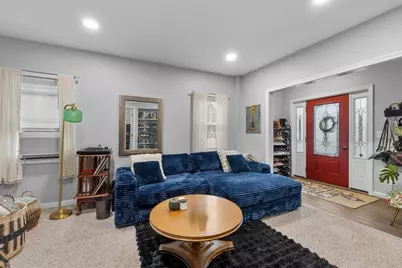 3 New Fitchburg Rd, Townsend, MA 01474 - Photo 2