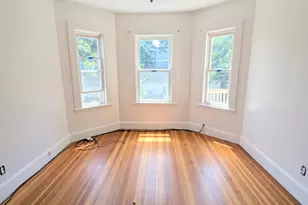 84 Bailey St, Boston, MA 02124 - Photo 10