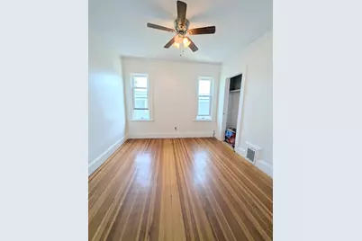 84 Bailey St, Boston, MA 02124 - Photo 6