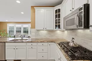 11 Howarth Dr, Upton, MA 01568 - Photo 12