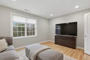 11 Howarth Dr, Upton, MA 01568 - Photo 38