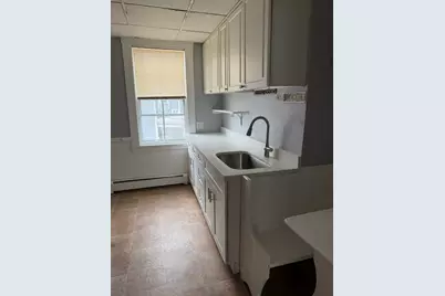 229 Jackson St, Lawrence, MA 01841 - Photo 12