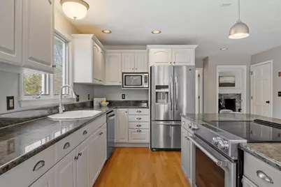 54 Kettle Hole Rd, Bolton, MA 01740 - Photo 8