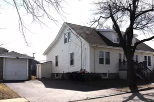 120 Willow St, New Bedford, MA 02740 - Photo 2