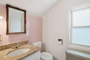 19 Orpheum Ave, East Longmeadow, MA 01028 - Photo 28