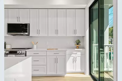 260 Elm St, Everett, MA 02149 - Photo 10